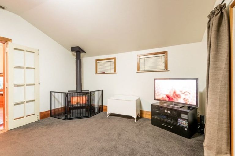 Photo of property in 153 Settlement Road, Papakura, 2110