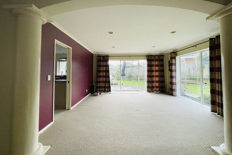 Photo of property in 6 Etwall Court, Dannemora, Auckland, 2016