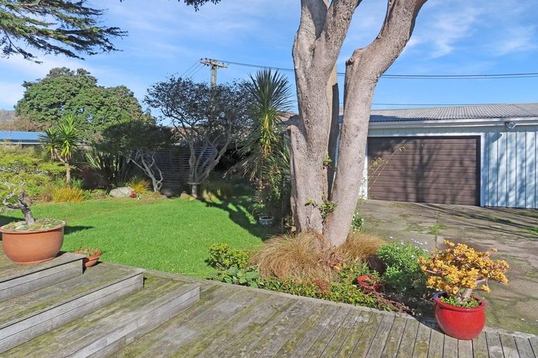 Photo of property in 12 Hamua Grove, Waiwhetu, Lower Hutt, 5010