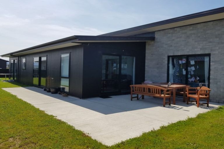 Photo of property in 51 Takitimu Avenue, Te Anau, 9600