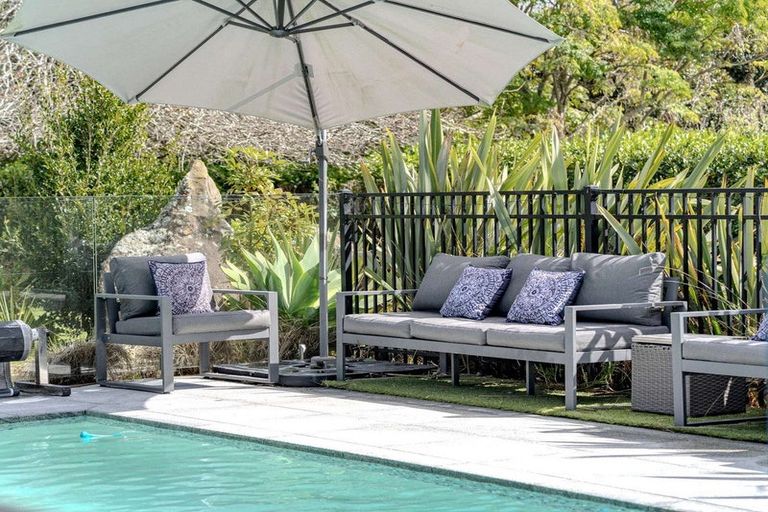 Photo of property in 4 Cochrane Drive, Kerikeri, 0230