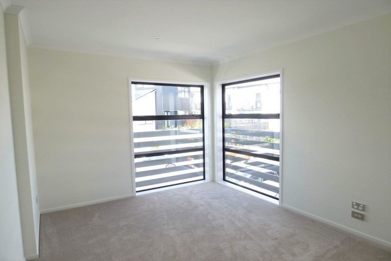 Photo of property in 3 Te Aho Matua Road, Hobsonville, Auckland, 0616