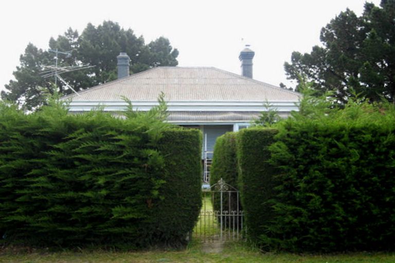 Photo of property in 4 Railway Terrace, Amberley, 7410