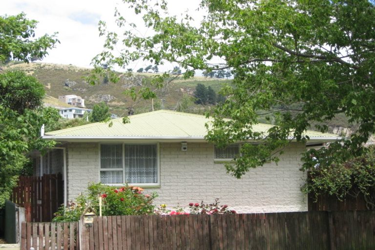 Photo of property in 27 Brabourne Street, Hillsborough, Christchurch, 8022