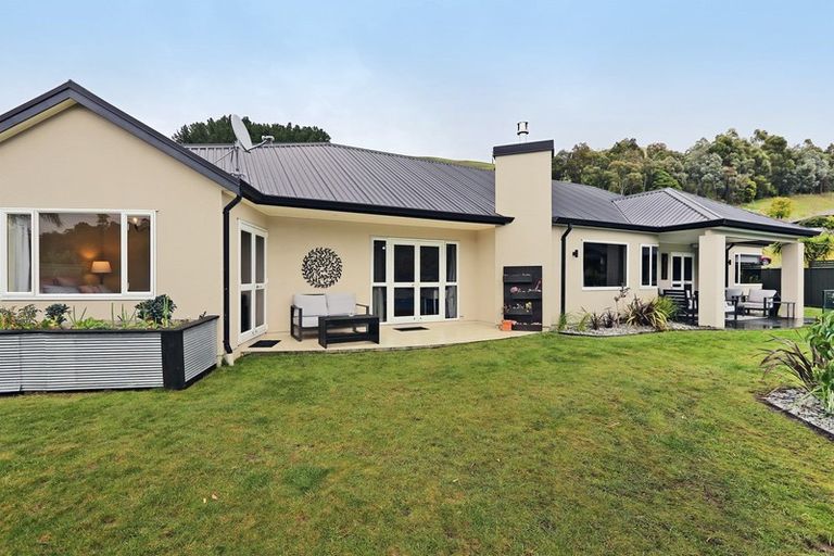 Photo of property in 111 Kent Terrace, Taradale, Napier, 4112