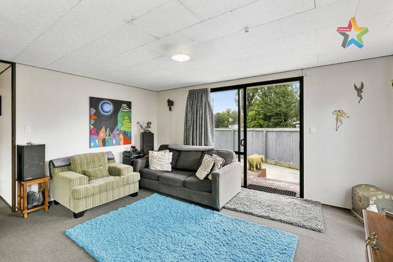 Photo of property in 2/19 Eldon Grove, Taita, Lower Hutt, 5019