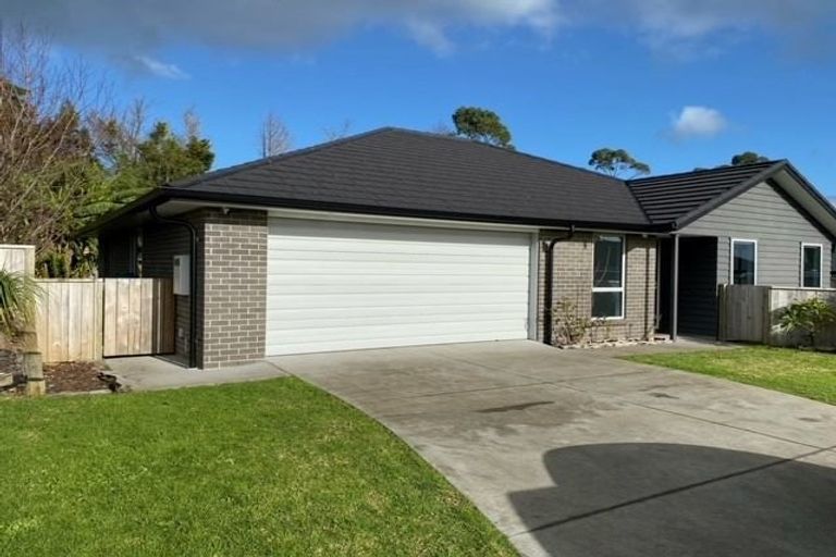 Photo of property in 20 Charlotte Drive, Omokoroa, 3114