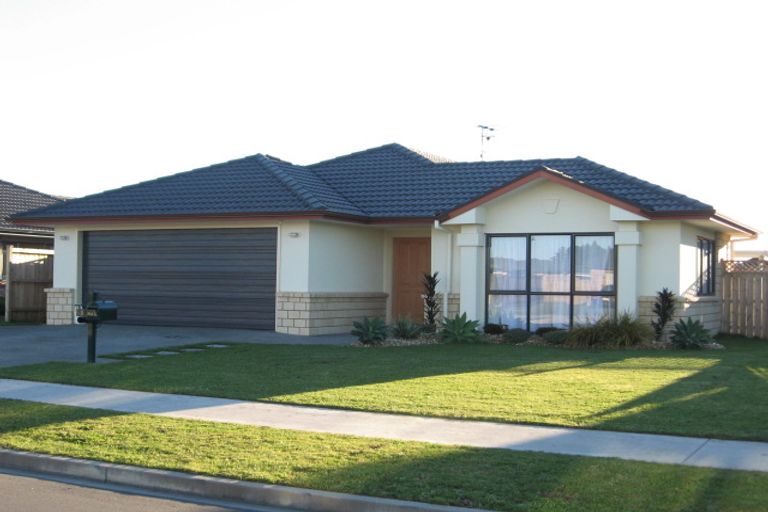 Photo of property in 3 Belfry Place, Wattle Downs, Auckland, 2103