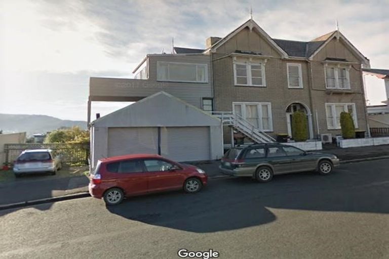 Photo of property in 2 Alva Street, Dunedin Central, Dunedin, 9016