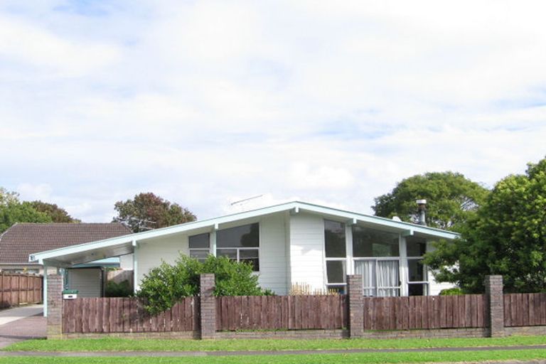 Photo of property in 81 Sunderlands Road, Half Moon Bay, Auckland, 2012
