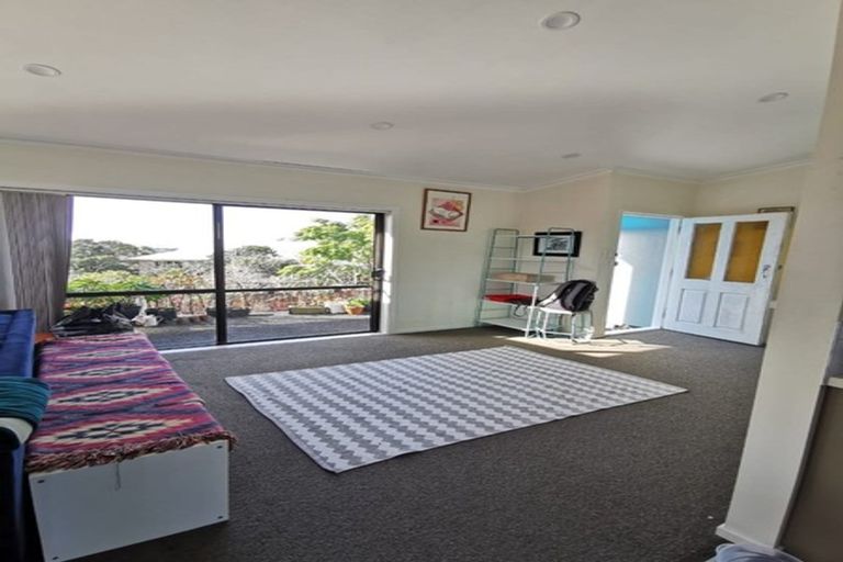 Photo of property in 223b Don Buck Road, Massey, Auckland, 0614