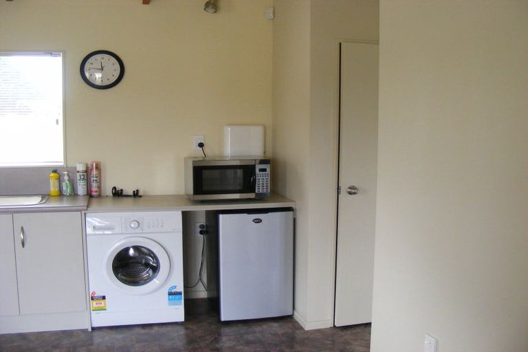 Photo of property in Blue Bell Motel, 48 Russell Street, Foxton, 4814