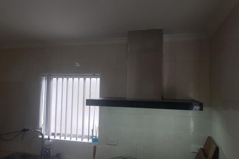 Photo of property in 232 Botany Road, Golflands, Auckland, 2013