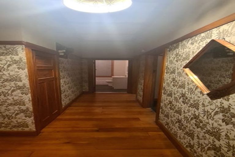 Photo of property in 6 Tawa Street, Tokomaru, Palmerston North, 4474