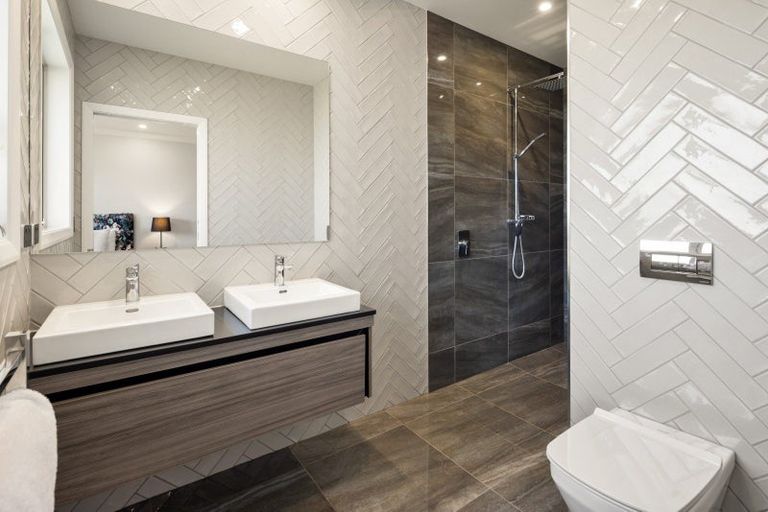 Photo of property in 19 Mike Smith Drive, Cambridge, 3434