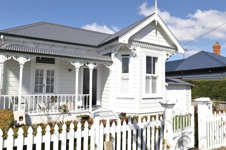 Photo of property in 2/11 Patuone Avenue, Devonport, Auckland, 0624