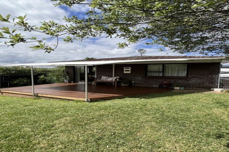 Photo of property in 2/7 Anna Watson Road, Half Moon Bay, Auckland, 2012