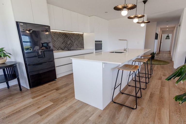 Photo of property in 12 Inanga Place, Ruatapu, 7883