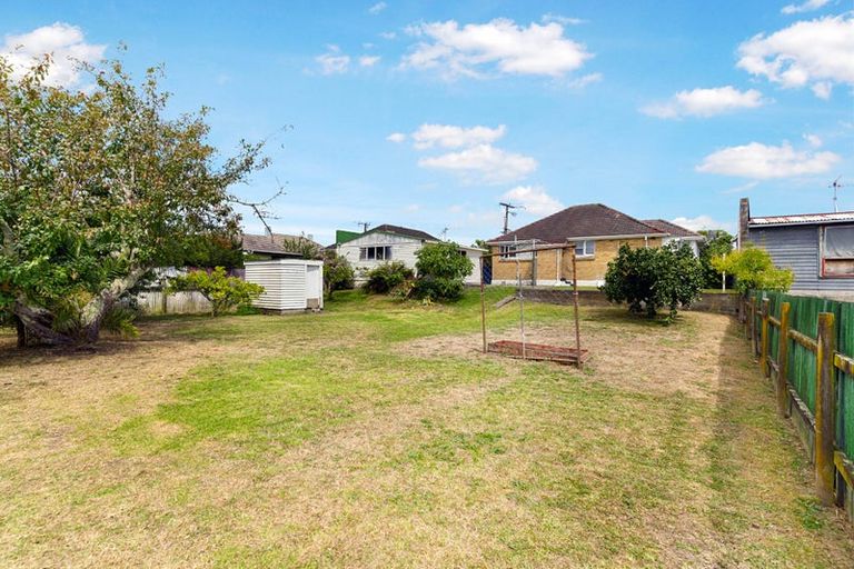 Photo of property in 6 Harris Street, Huntly, 3700