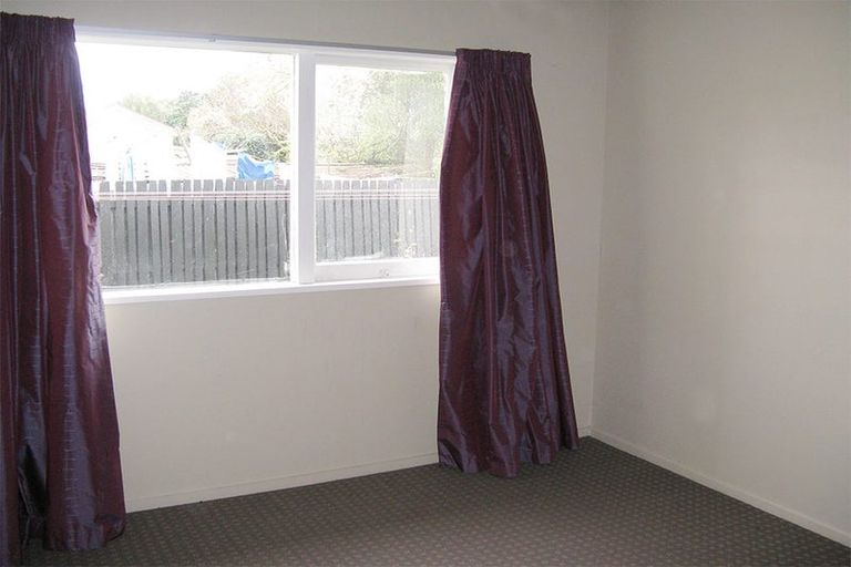 Photo of property in 8/23 Frederick Street, Waltham, Christchurch, 8011