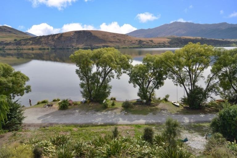 Photo of property in 43 Arrowtn-lke Hayes Road, Lake Hayes, Queenstown, 9371