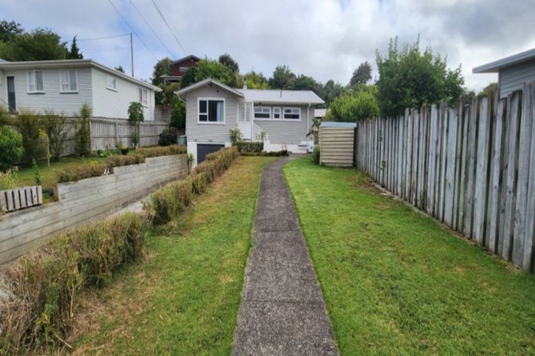 Photo of property in 21 Whakawhiti Street, Marfell, New Plymouth, 4310