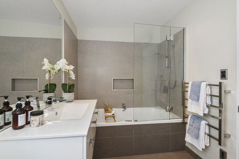 Photo of property in 111 Bishop Street, St Albans, Christchurch, 8014