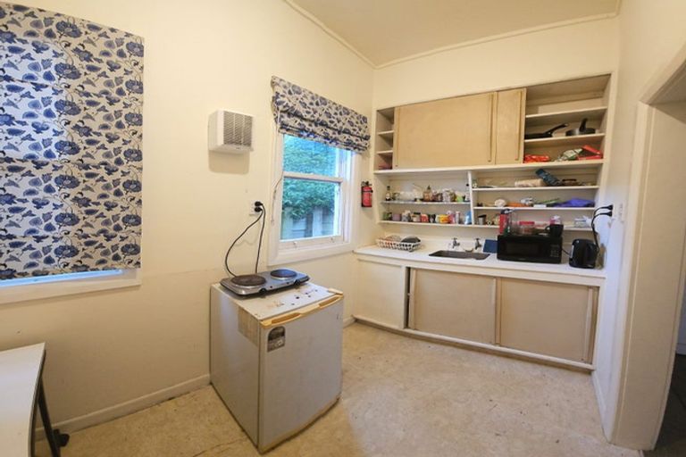 Photo of property in 20 Washington Avenue, Brooklyn, Wellington, 6021