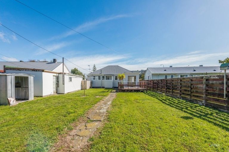 Photo of property in 1258 High Street, Taita, Lower Hutt, 5011