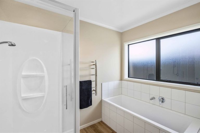 Photo of property in 16 Wootton Place, Kaiapoi, 7630