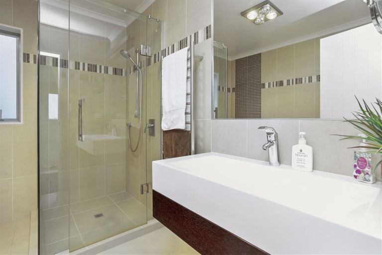 Photo of property in 37 Liberty Crescent, Beachlands, Auckland, 2018