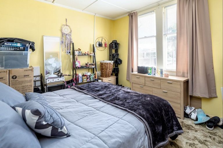 Photo of property in 97 Broadway, Carterton, 5713