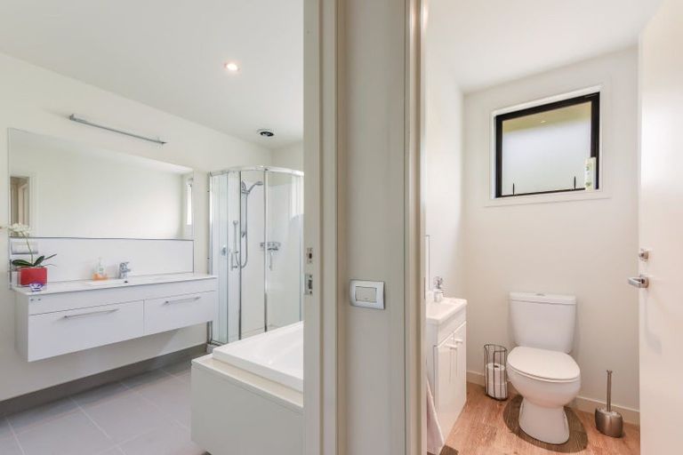 Photo of property in 12 Norfolk Place, Stoke, Nelson, 7011