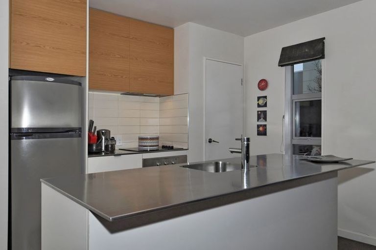 Photo of property in 405d Barbadoes Street, Christchurch Central, Christchurch, 8013