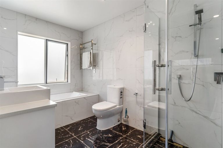 Photo of property in 13 Eastfield Avenue, Flat Bush, Auckland, 2019