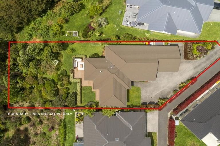 Photo of property in 156 Oteki Park Drive, Welcome Bay, Tauranga, 3112