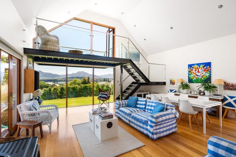 Photo of property in 11 Elderberry Crescent, Wanaka, 9305