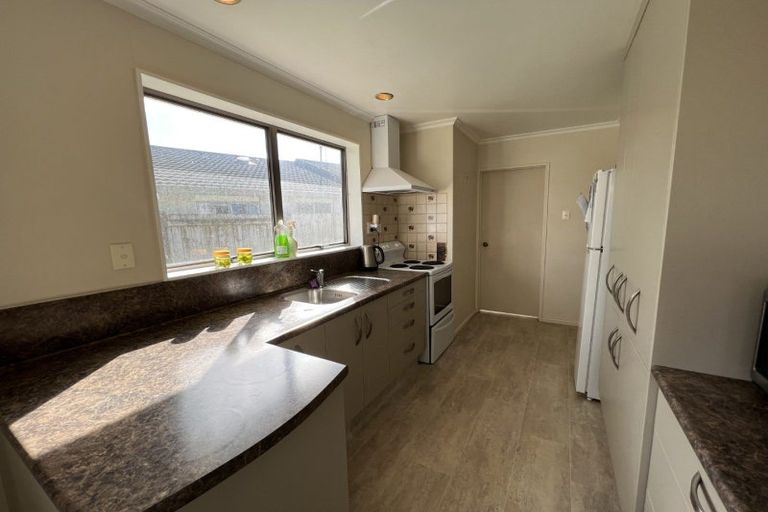 Photo of property in 62 Pencarrow Street, Highbury, Palmerston North, 4412