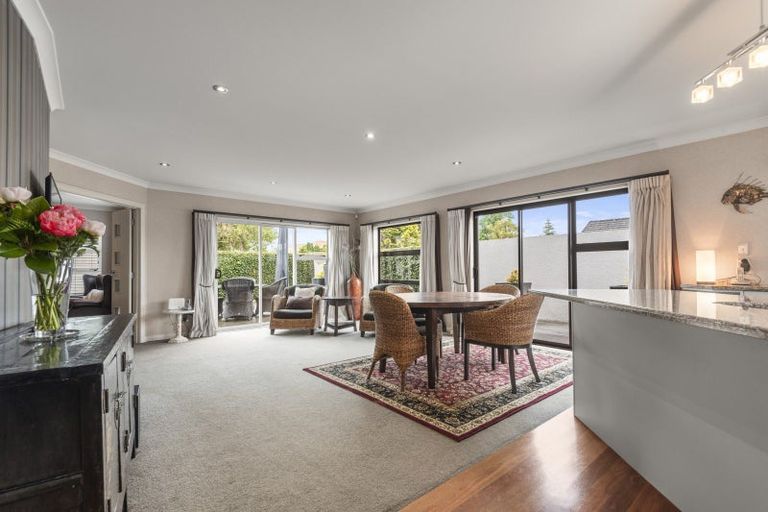 Photo of property in 42 Collingwood Street, Hokowhitu, Palmerston North, 4410