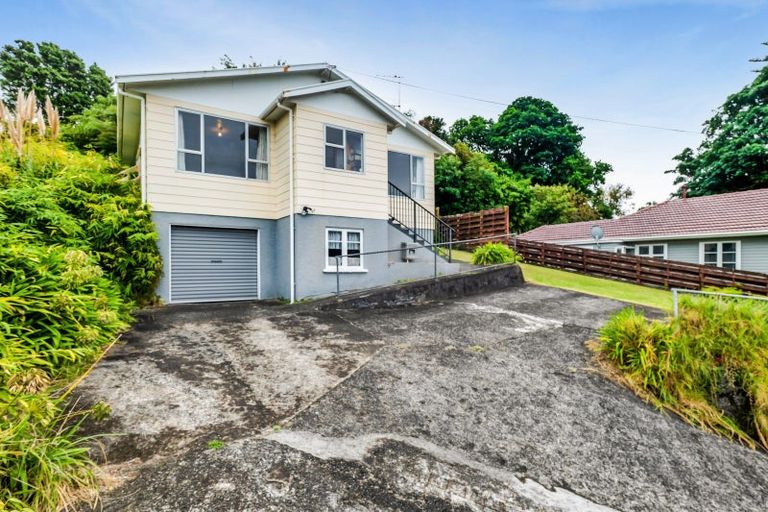 Photo of property in 10 Lorna Street, Lynmouth, New Plymouth, 4310