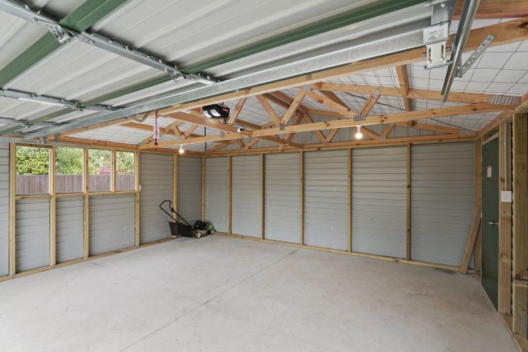 Photo of property in 126 Saint Martins Road, Saint Martins, Christchurch, 8022
