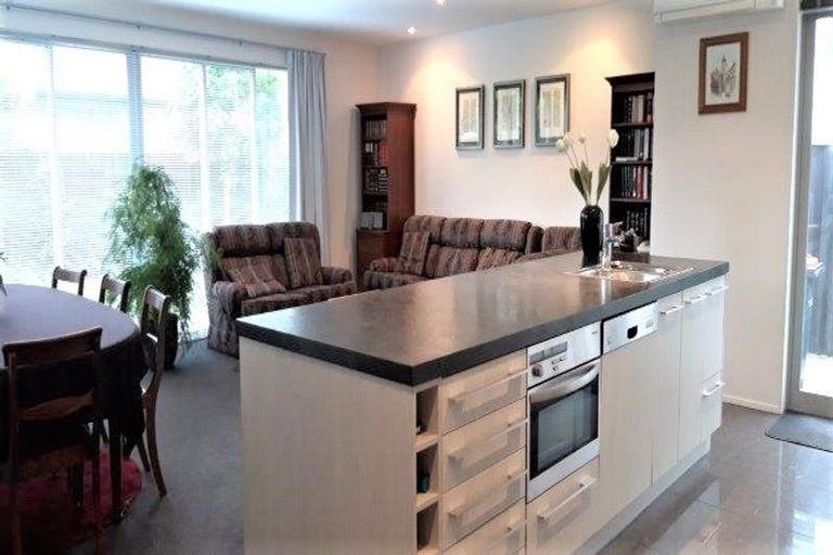 Photo of property in 11 Riverbank Road, Northwood, Christchurch, 8051