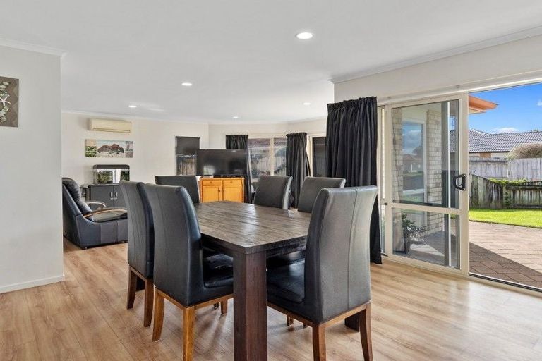 Photo of property in 92 Denny Hulme Drive, Mount Maunganui, 3116