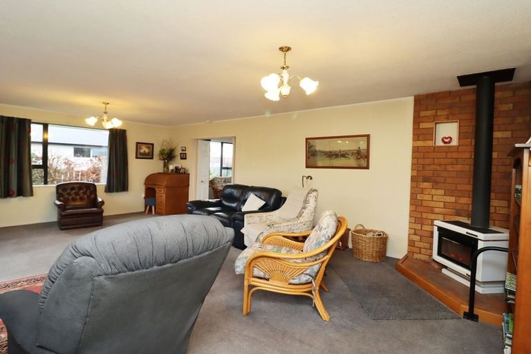 Photo of property in 15 Gordon Street, Weston, Oamaru, 9401