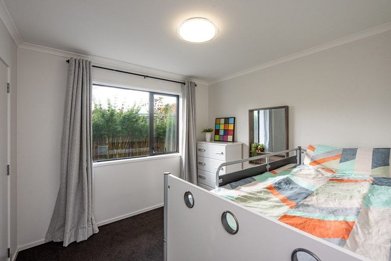 Photo of property in 15b Waiwhetu Road, Waiwhetu, Lower Hutt, 5010