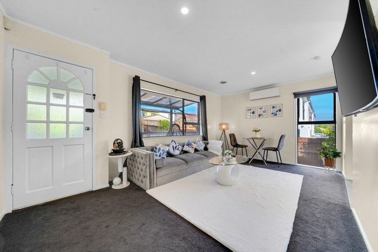 Photo of property in 3/64 Weymouth Road, Manurewa, Auckland, 2102