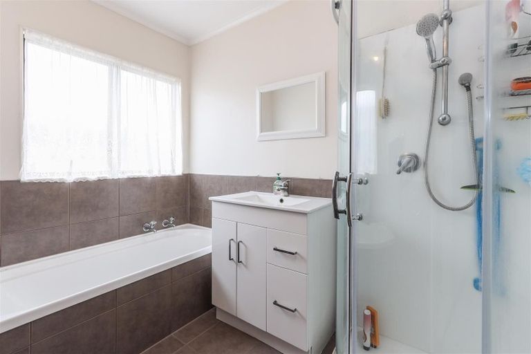 Photo of property in 4 Compton Street, Fenton Park, Rotorua, 3010