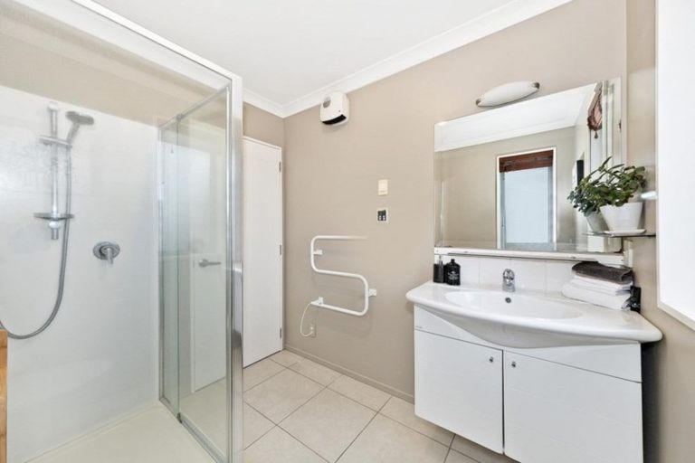 Photo of property in 10 Reka Street, Parklands, Christchurch, 8083