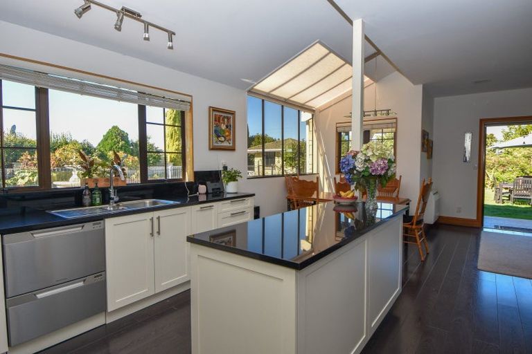 Photo of property in 26 Armstrong Avenue, Carterton, 5713