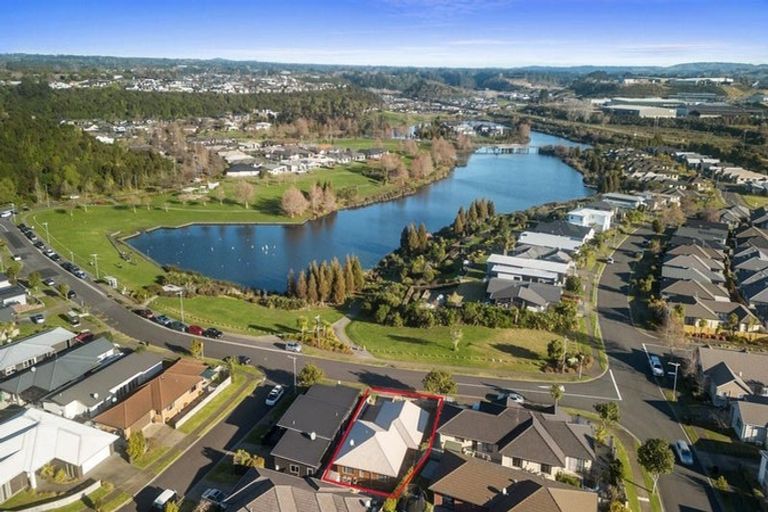 Photo of property in 3 Lakeview Quay, Pyes Pa, Tauranga, 3112